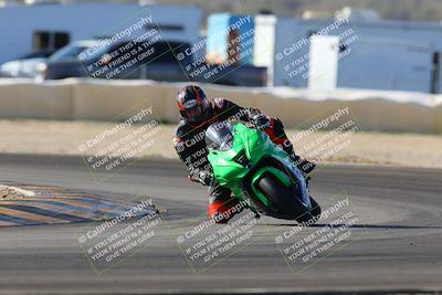 media/Dec-18-2022-SoCal Trackdays (Sun) [[8099a50955]]/Turn 2 (950am)/